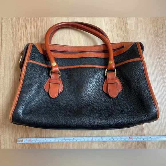 Vintage Leather Liz Claiborne Doctor handbag Purse Pebbled Black Brown trim bag - Picture 8 of 11